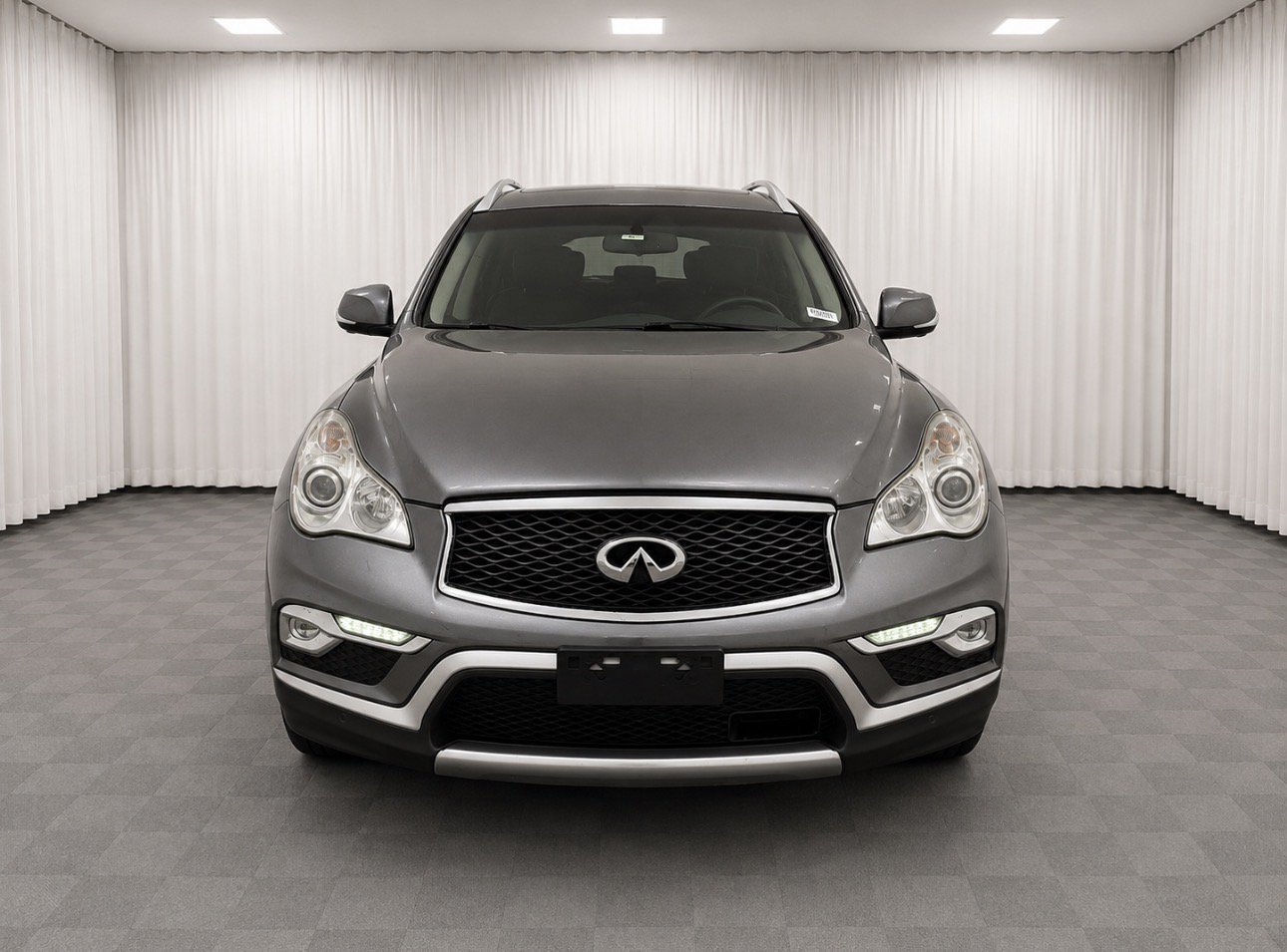 Used 2017 Graphite Shadow INFINITI Base image 7