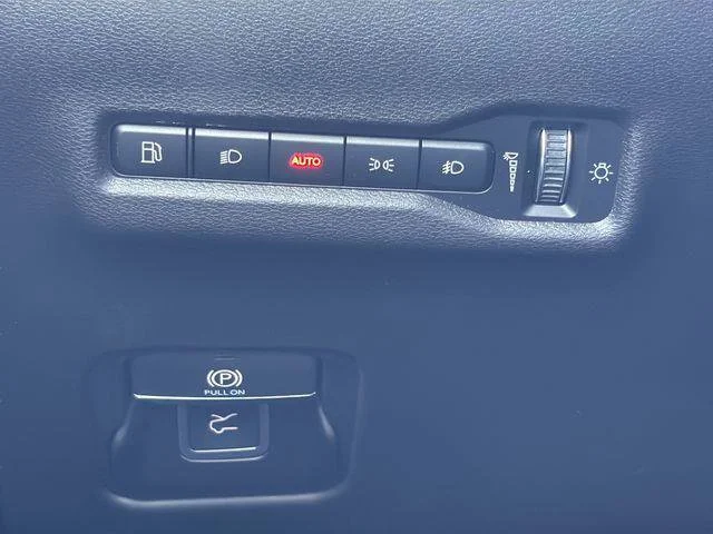 New 2026 Gray Jeep Laredo image 36