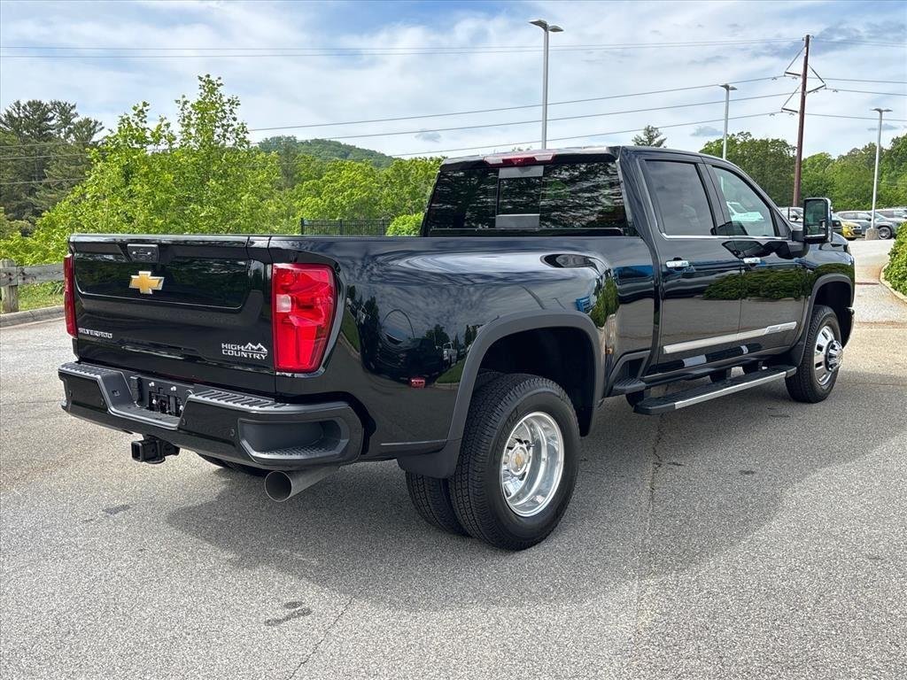 New 2026 Black Chevrolet High Country DRW image 4
