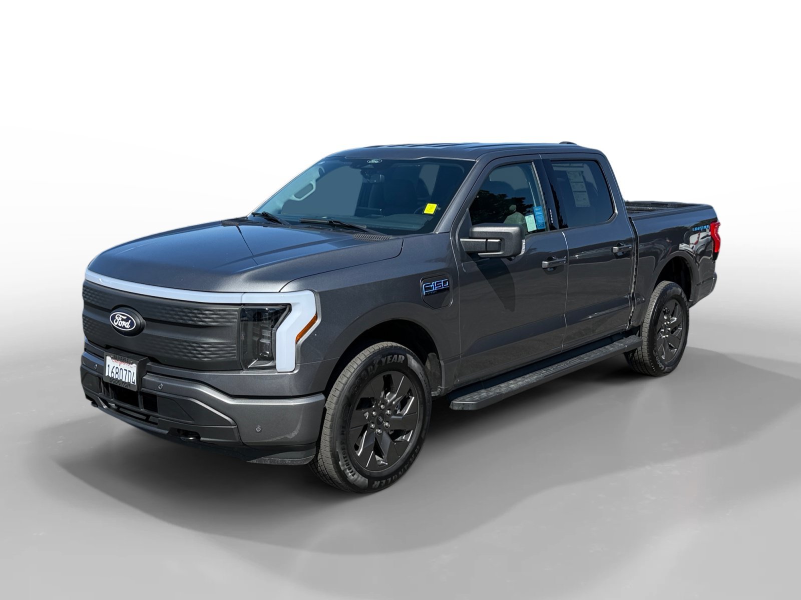 Used 2024 Gray Metallic Ford Flash image 1