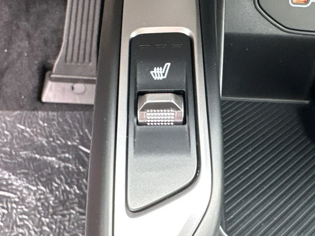 2025 Kia Sorento EX Hybrid - Photo 31
