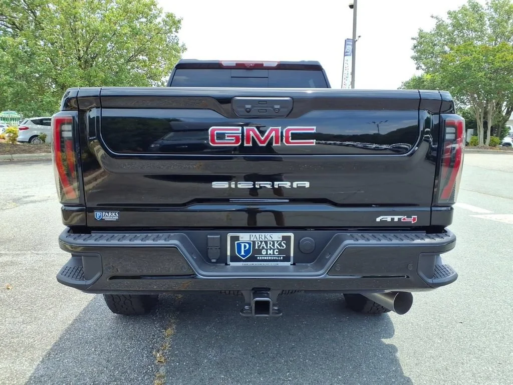 New 2026 Onyx Black GMC AT4 image 27