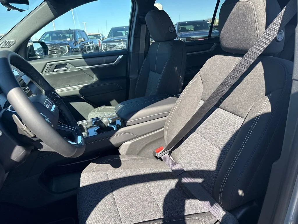2026 GMC Acadia Elevation - Photo 18