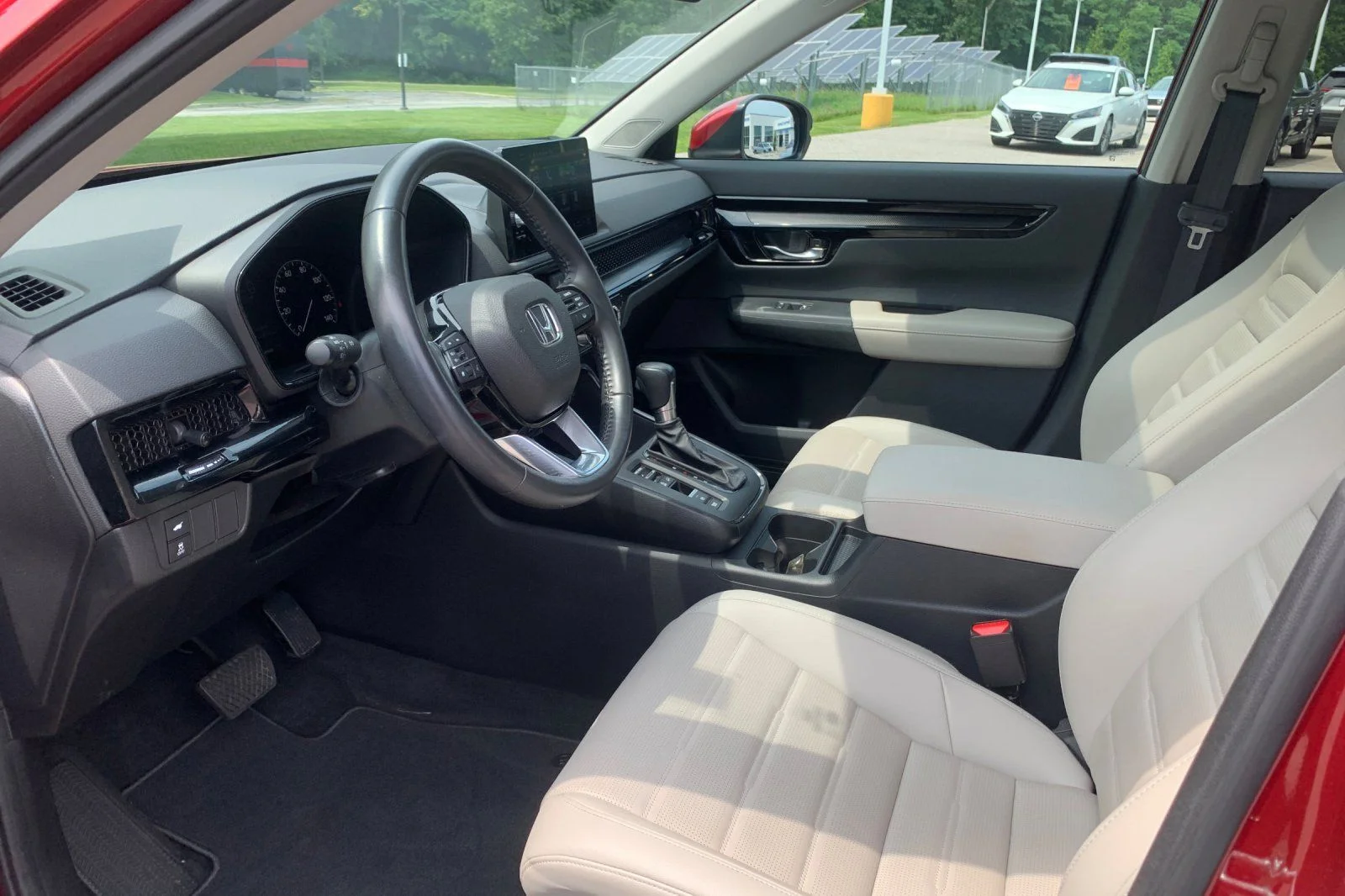 Used 2025 Red Honda EX-L image 11