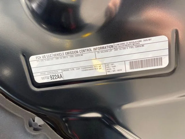New 2026 High Gloss Black Exterior Paint Jeep Limited Altitude image 27