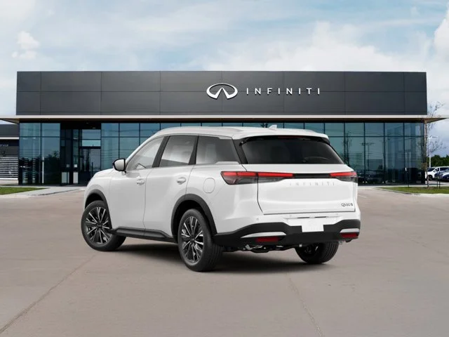 New 2027 RADIANT WHITE INFINITI Luxe AWD image 7