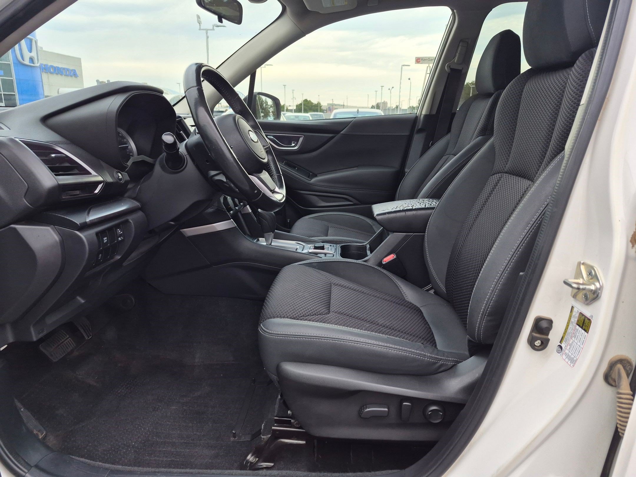 Used 2021 Crystal White Pearl Subaru Premium image 15