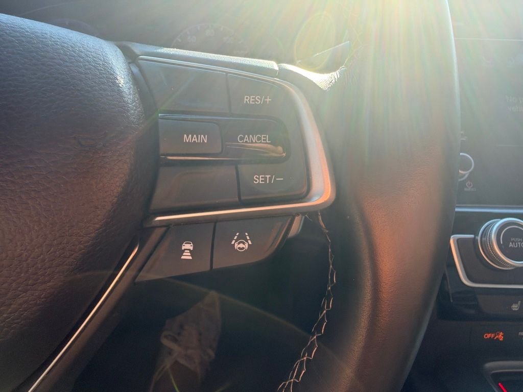 Used 2022 Red Honda Touring image 15