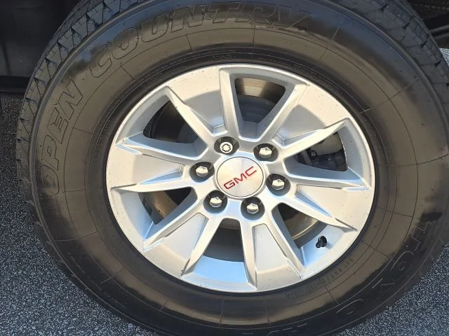Certified Used 2022 White GMC SLE image 12