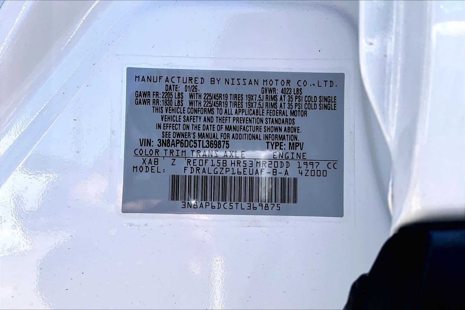 New 2026 Aspen White TriCoat / Super Black Two-tone Nissan SR image 16