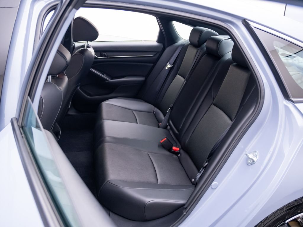 Certified Used 2022 Gray Pearl Honda Sport image 18