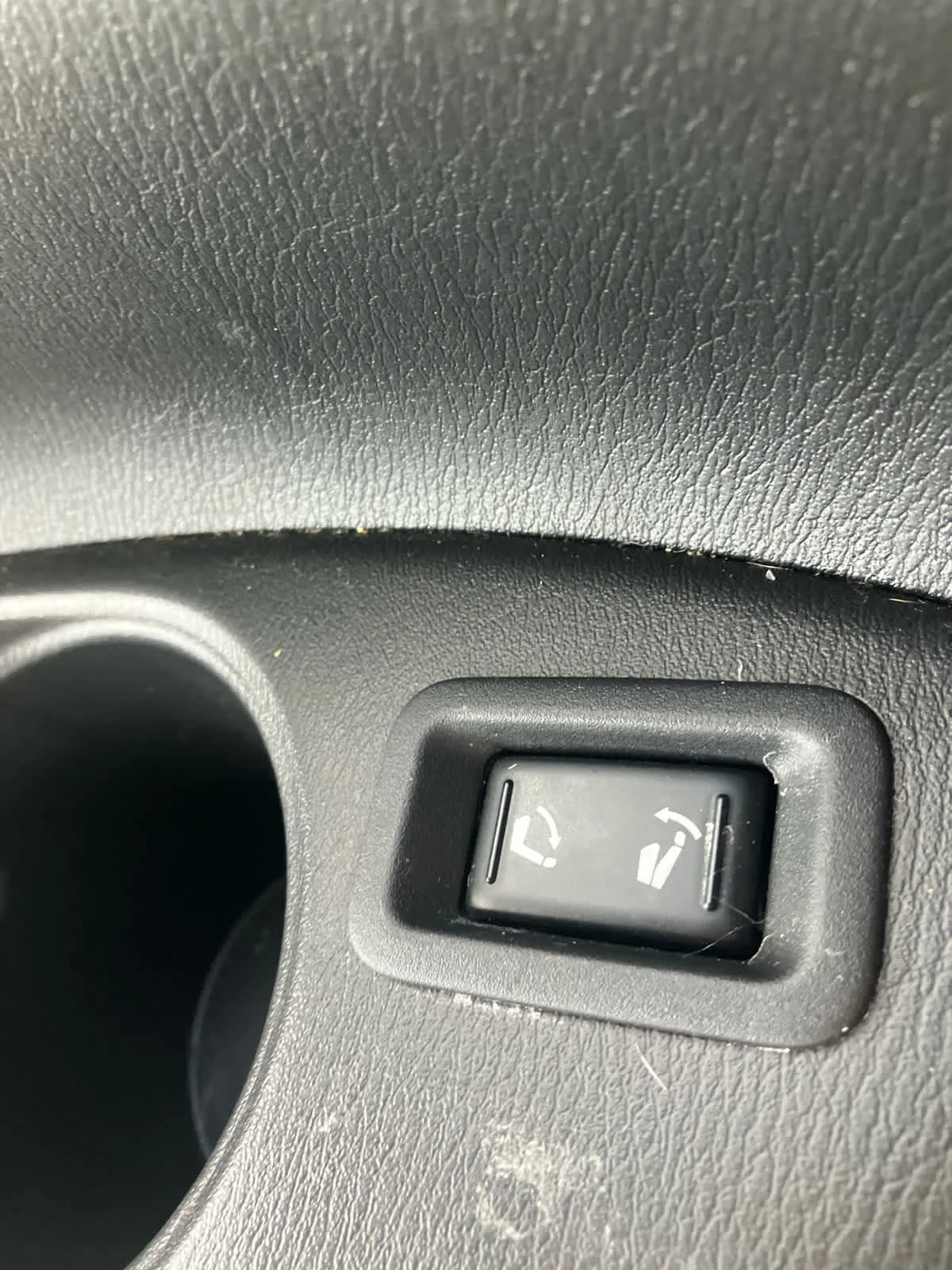 Used 2024 Aspen White Tricoat Nissan Platinum image 40