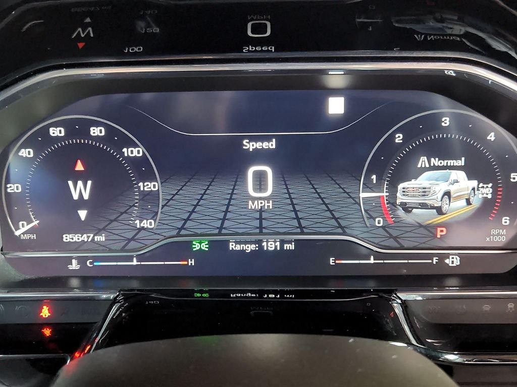 Used 2023 Blue GMC SLT image 26