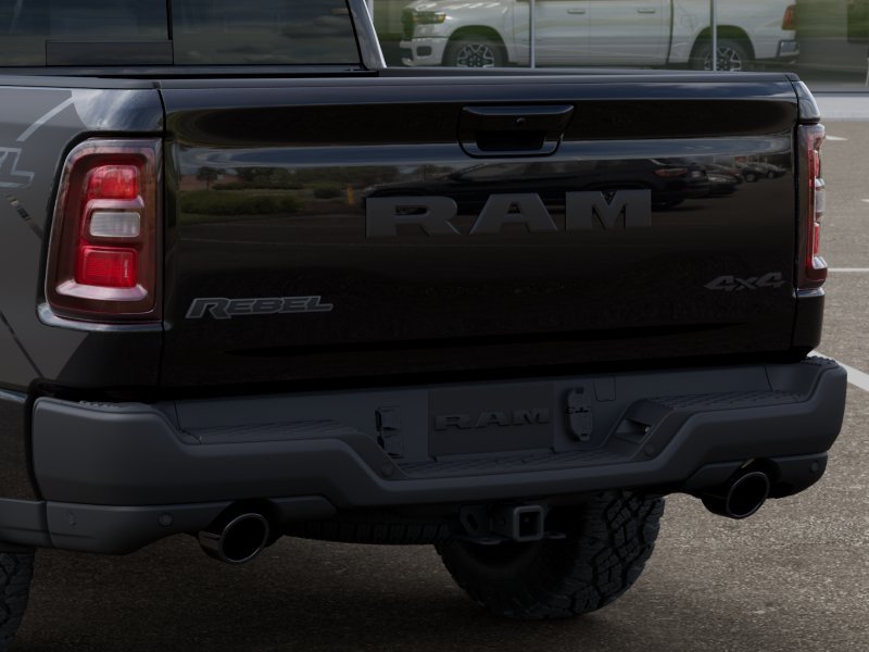 New 2026 Diamond Black Crystal Pearl-Coat Exterior Paint RAM Rebel image 39