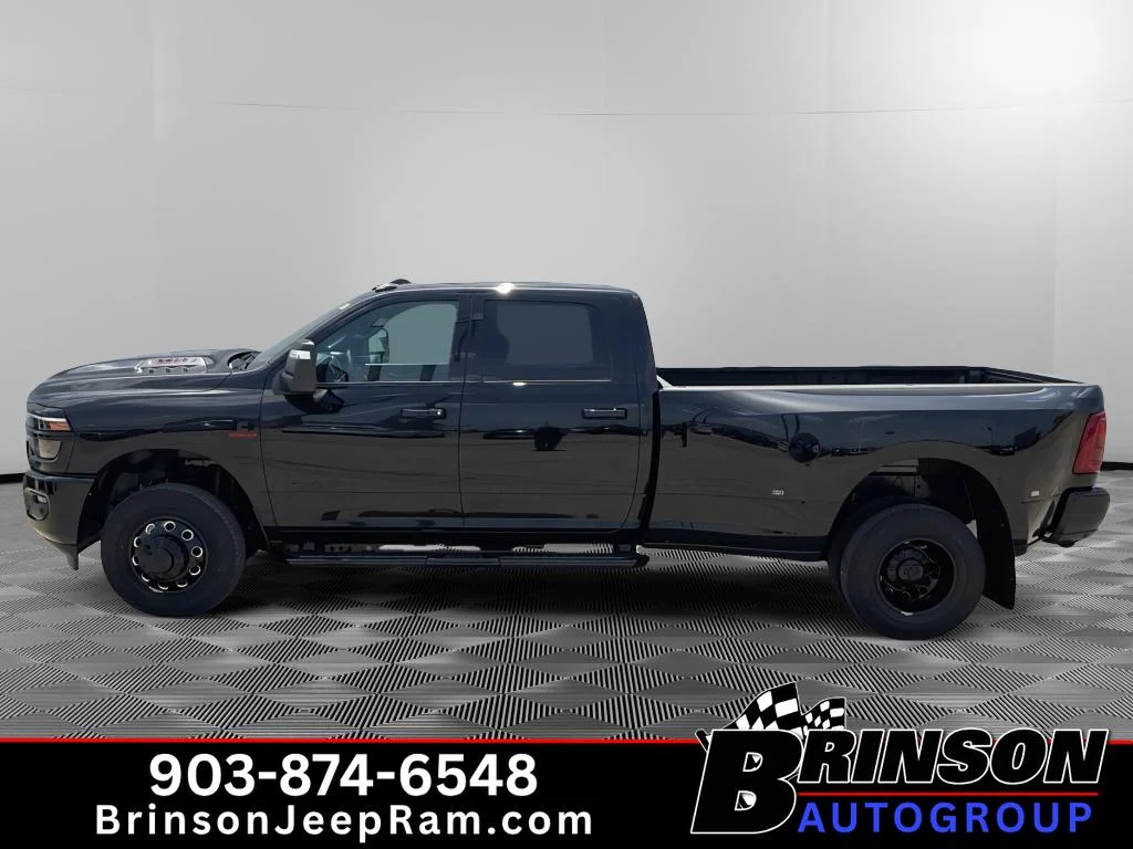 New 2026 Diamond Black Crystal Pearlcoat Ram Laramie image 3