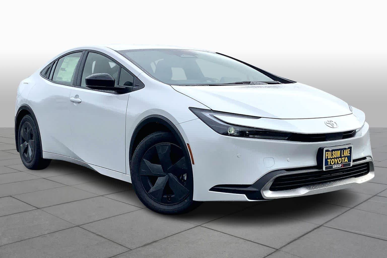 New 2026 Wind Chill Pearl Toyota SE image 2