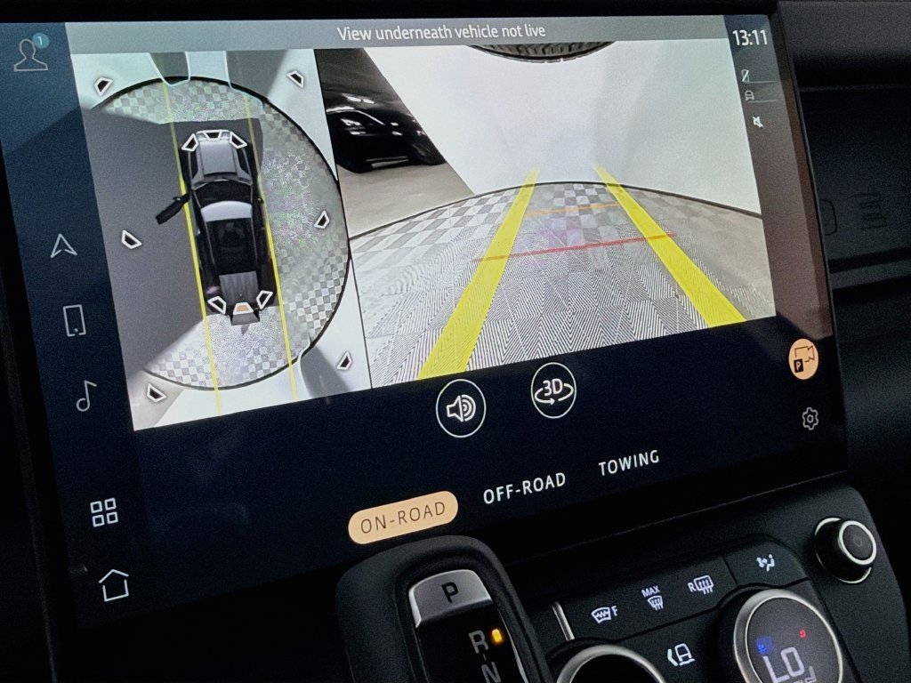 New 2026 Fuji White Land Rover X-Dynamic SE image 14