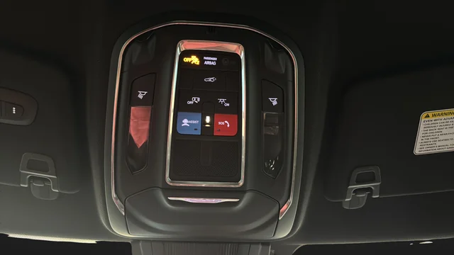 Used 2025 Diamond Black Dodge R/T Scat Pack image 32