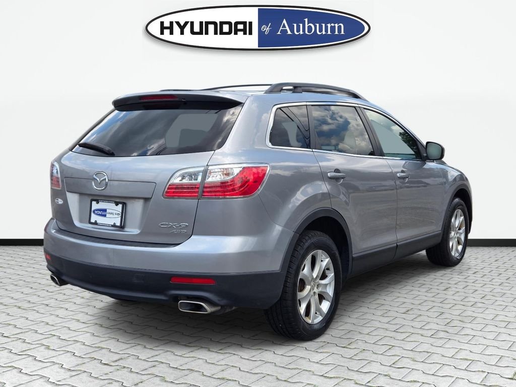 Used 2011 Silver Mazda Touring image 5