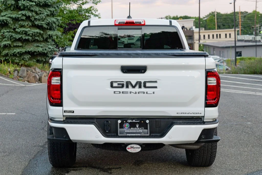 Used 2024 Summit White GMC Denali image 6