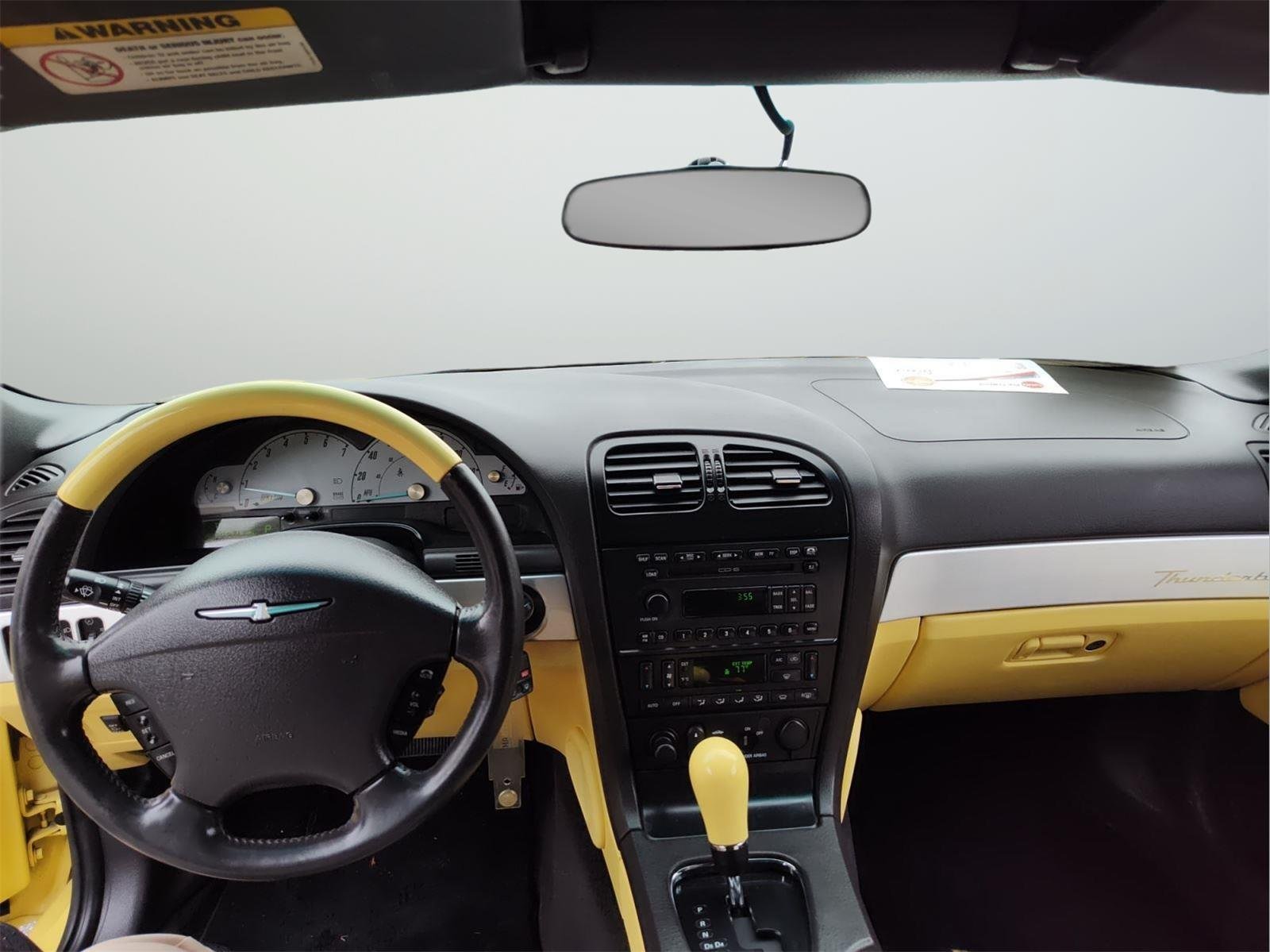 Used 2002 Inspiration Yellow Ford Deluxe image 10
