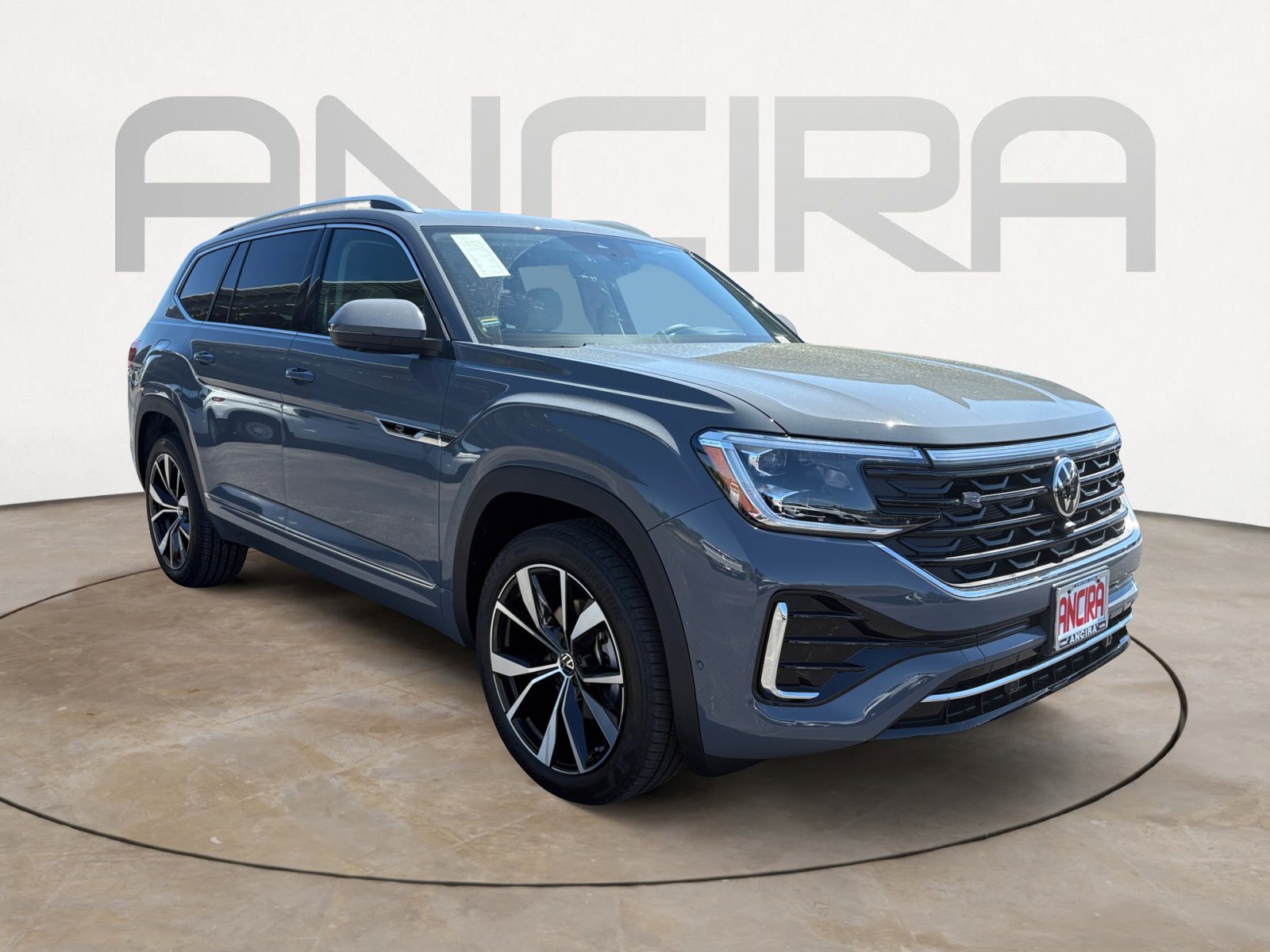 2026 Volkswagen Atlas SEL Premium R-Line - Photo 2