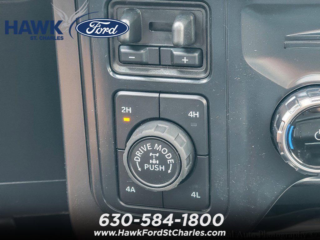 New 2026 Agate Black Metallic Ford Lariat® image 18