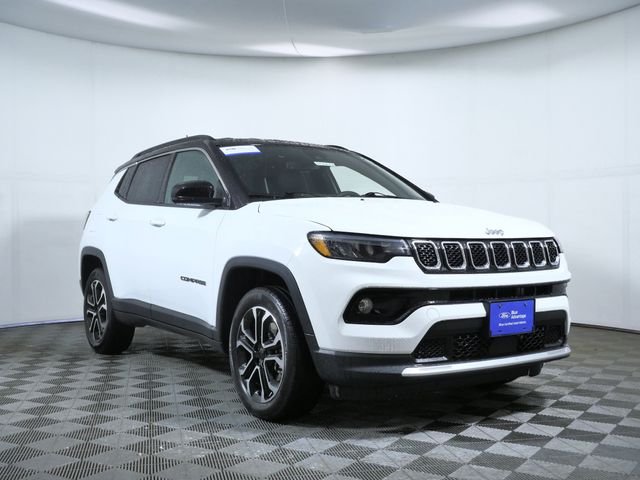 2023 Jeep Compass Limited 4X4's photo