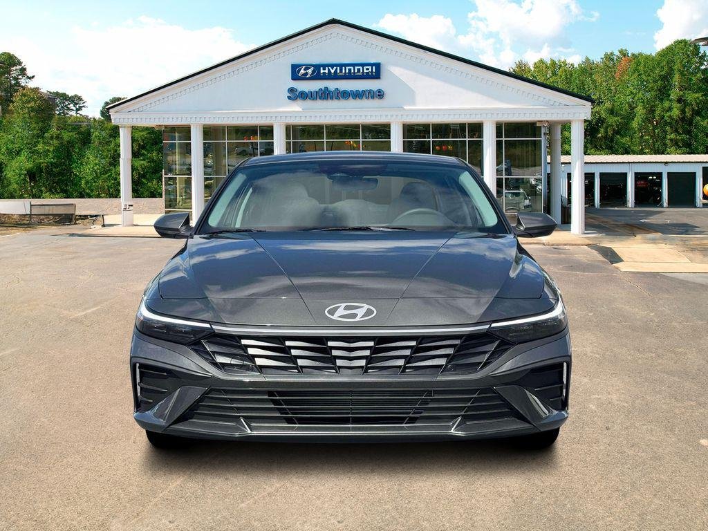 New 2026 Gray Hyundai SE image 12