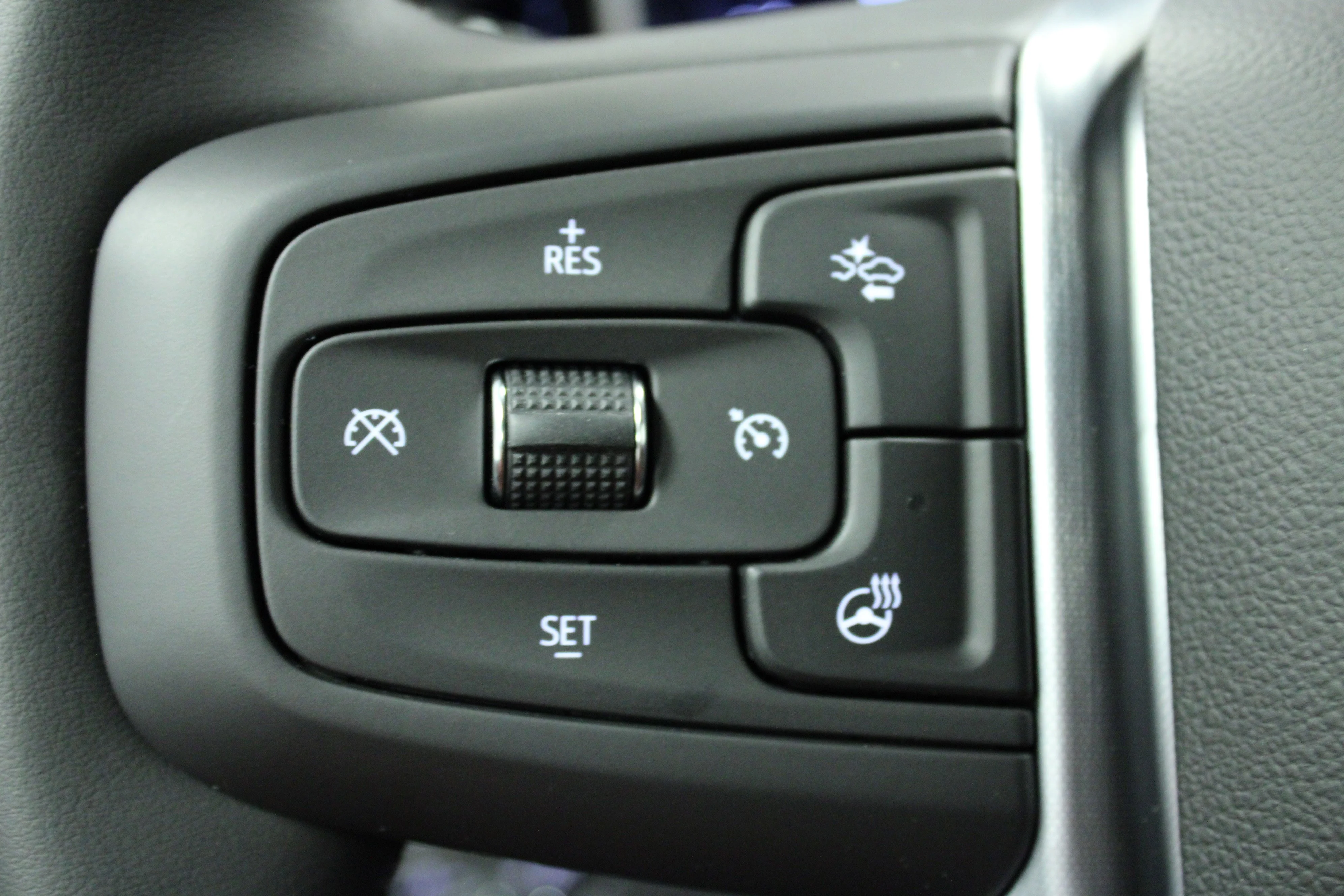 New 2026 Summit White GMC SLE DRW image 20