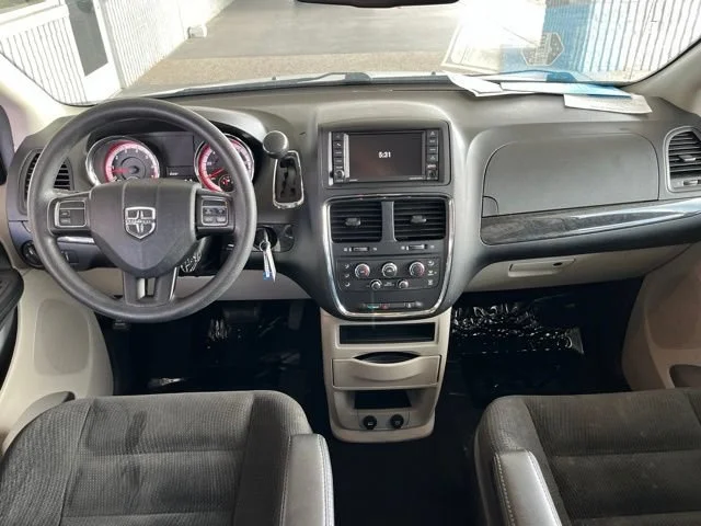 Used 2019 White Knuckle Clearcoat Dodge SE image 38