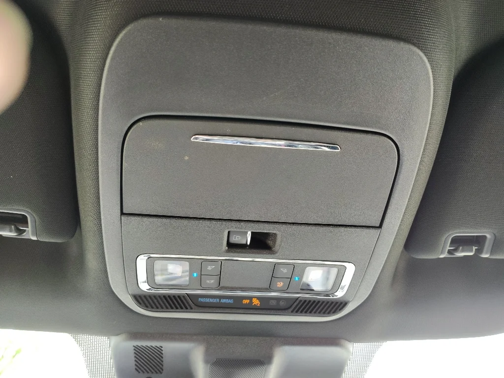 Used 2024 Iconic Silver Metallic Ford Platinum image 29