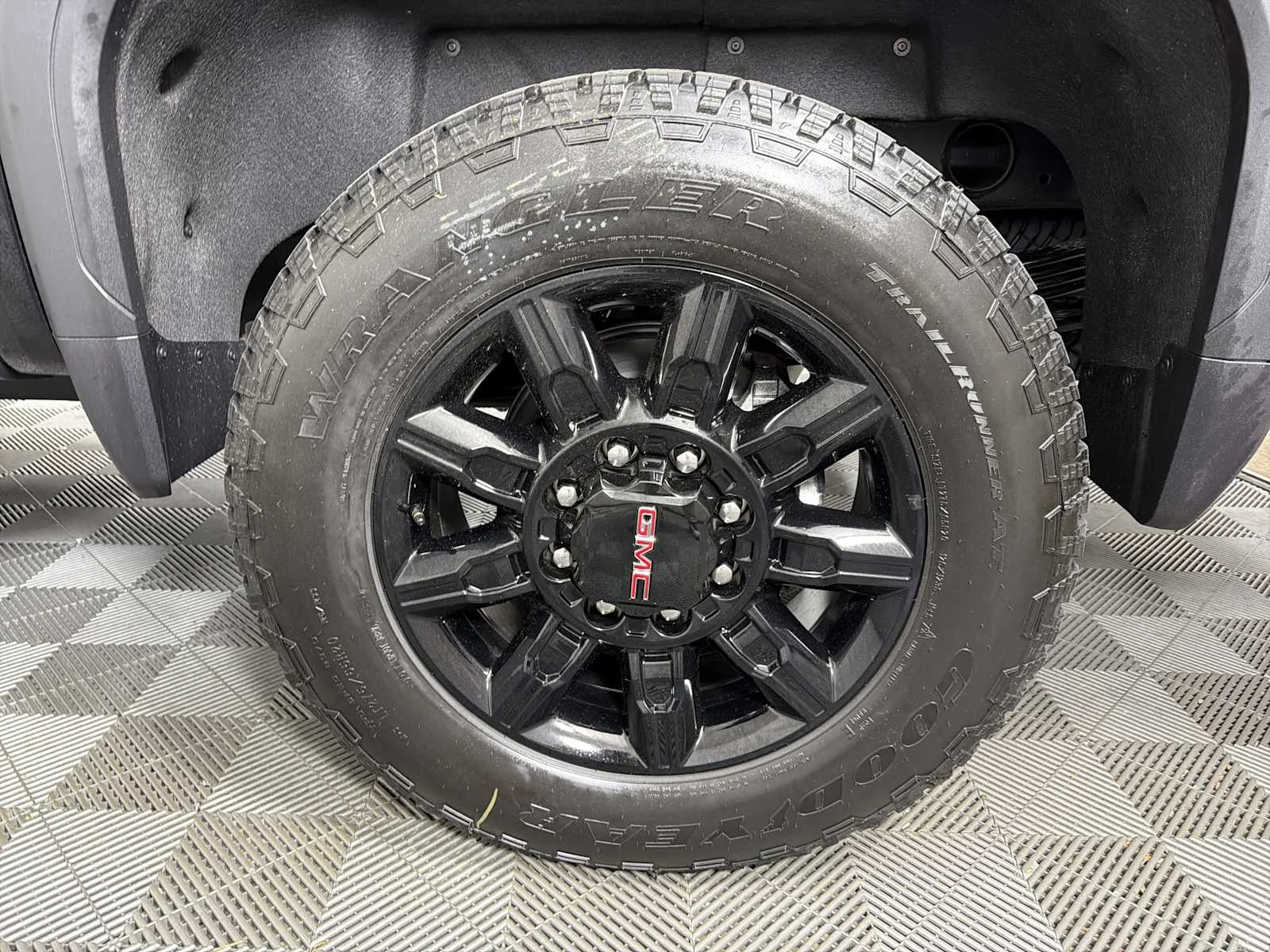 New 2026 Onyx Black GMC AT4 image 16