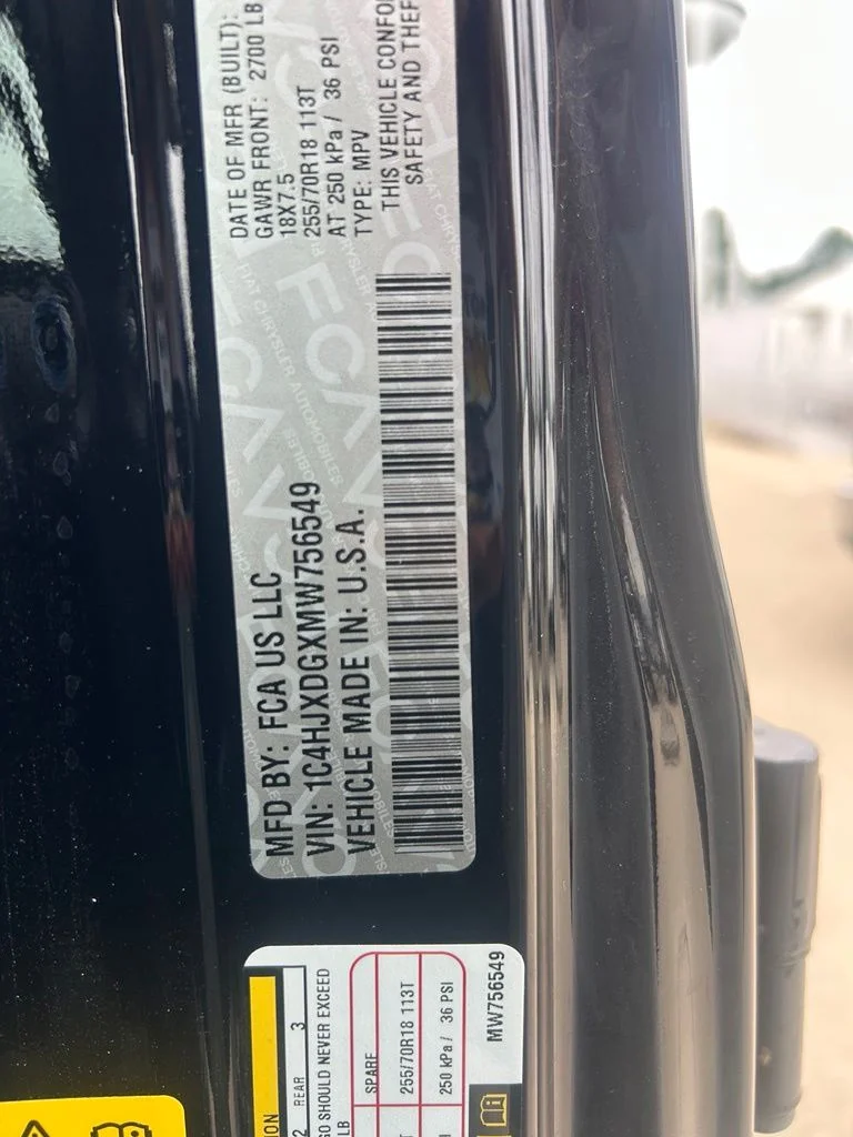 Used 2021 Black Jeep Unlimited Sport S image 13