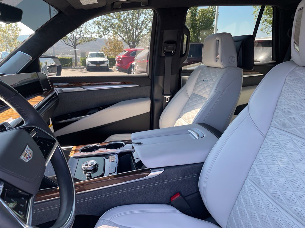 Used 2026 Vibrant White Cadillac Platinum Sport image 10