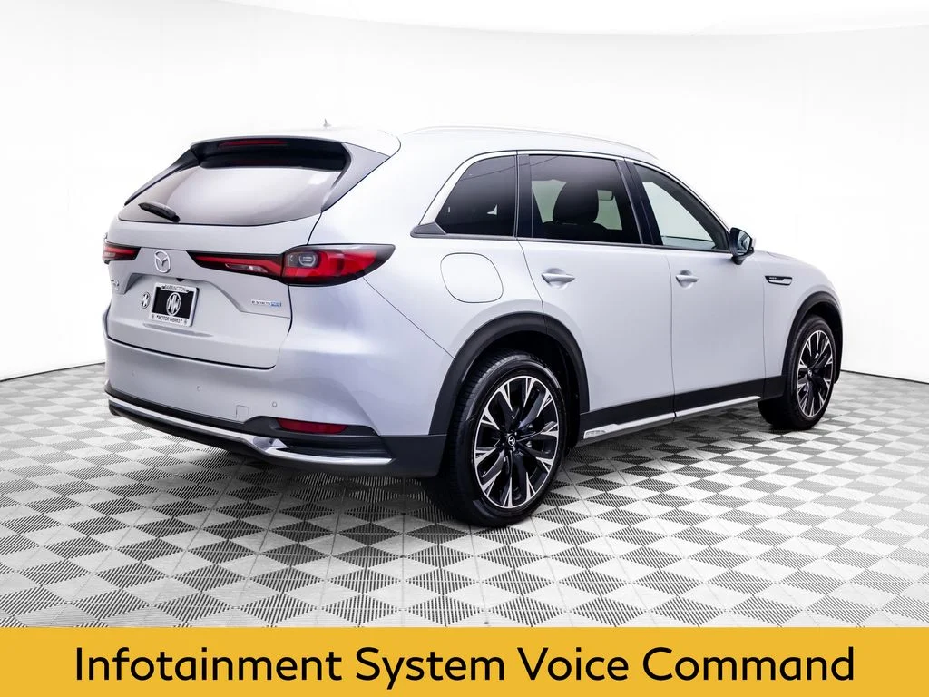 Used 2024 Silver Mazda Premium Plus image 5