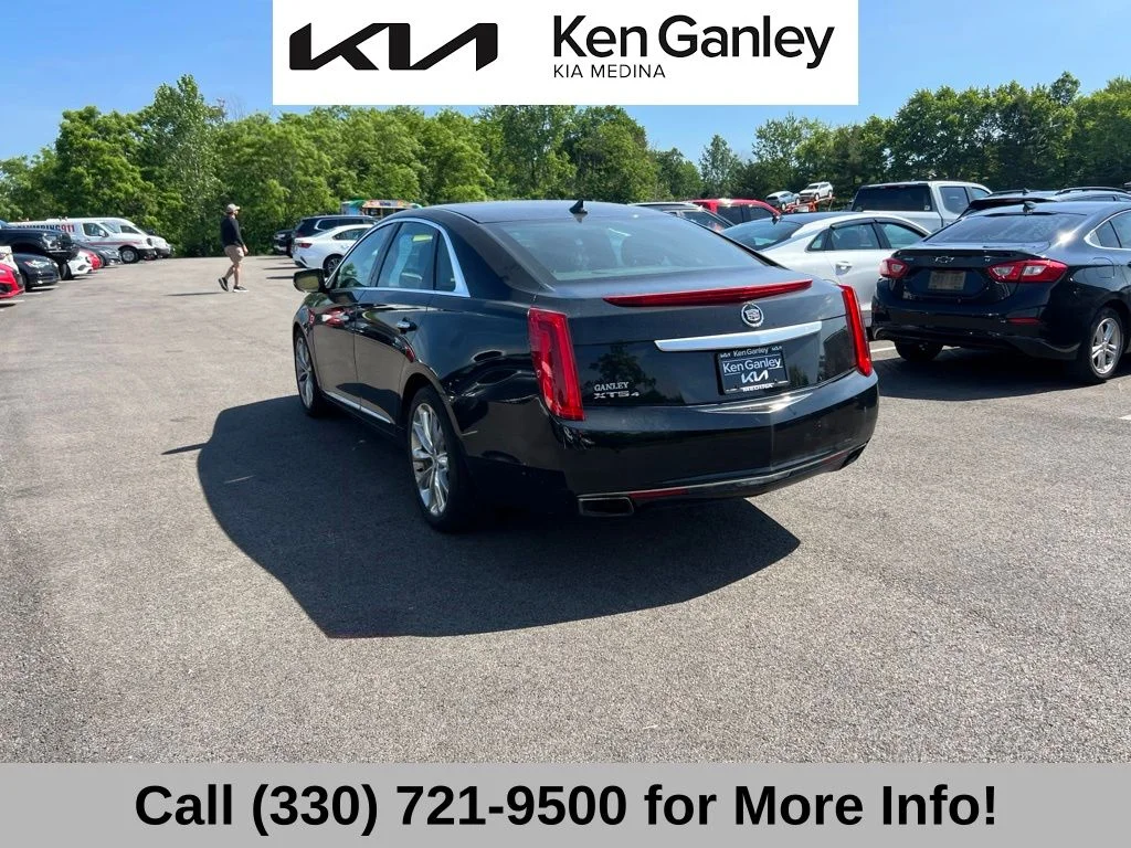 Used 2013 Black Cadillac Luxury image 7