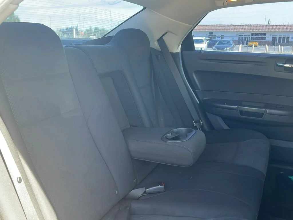 Used 2008 Dark Titanium Metallic Clearcoat Chrysler LX image 22