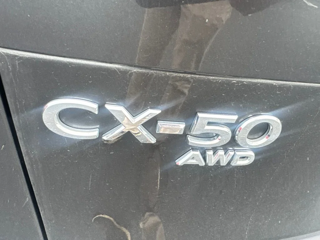 Used 2025 Gray Mazda Preferred image 7