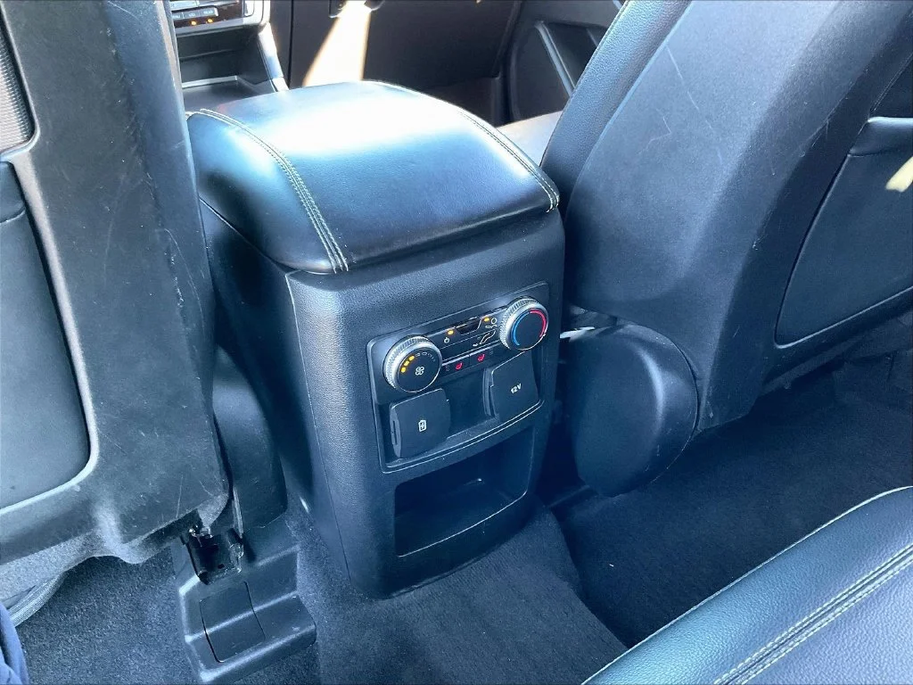 Used 2020 Blue Ford XLT image 10