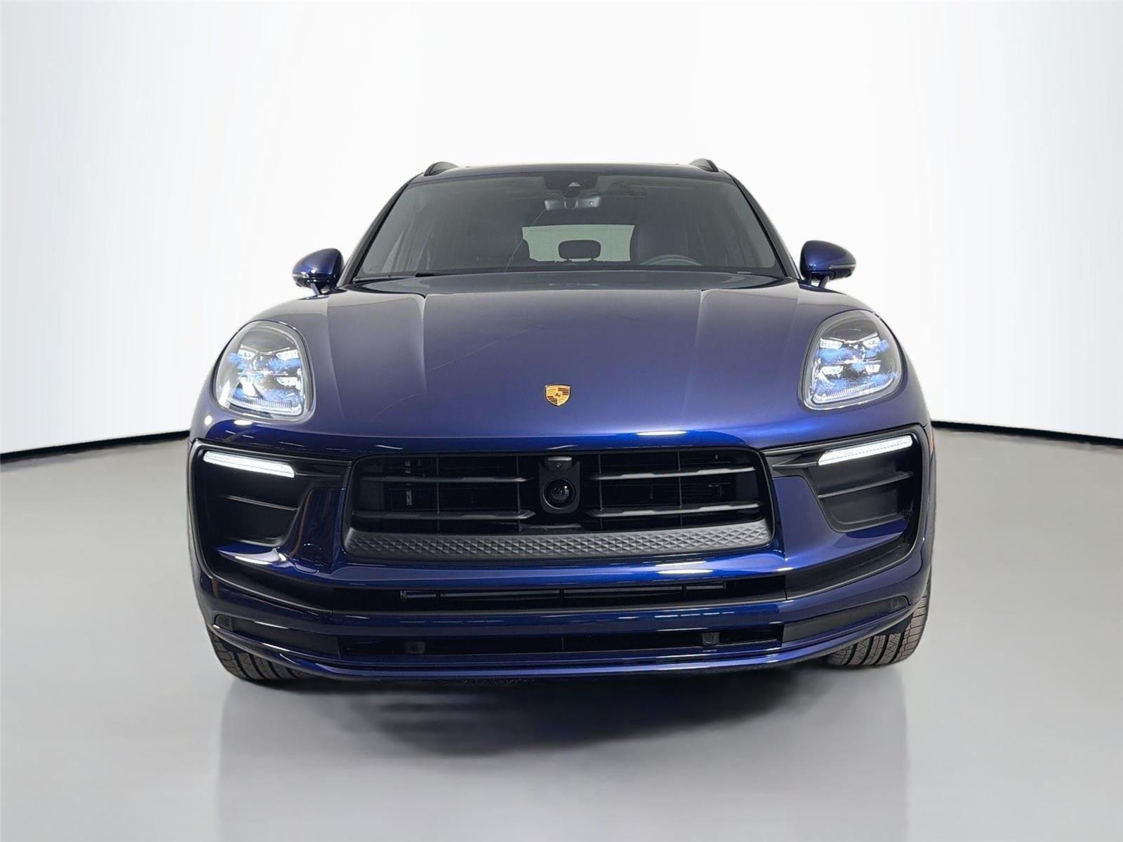 New 2026 Gentian Blue Metallic Porsche AWD image 10