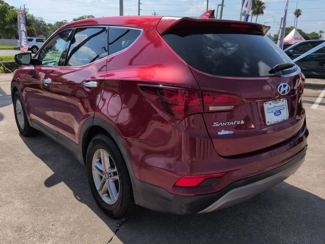 Used 2017 Red Hyundai 2.4 Base image 6