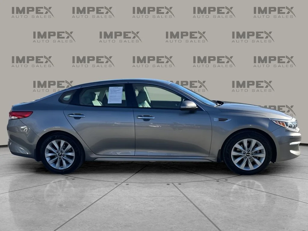 Used 2016 Gray Kia EX image 6