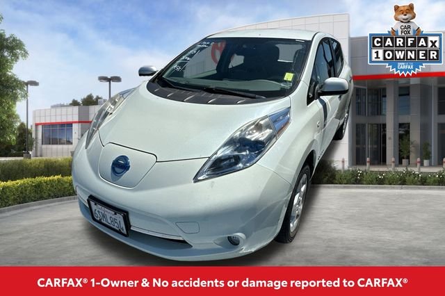Used 2011 Nissan LEAF SL with VIN JN1AZ0CP0BT005044 for sale in Oakland, CA
