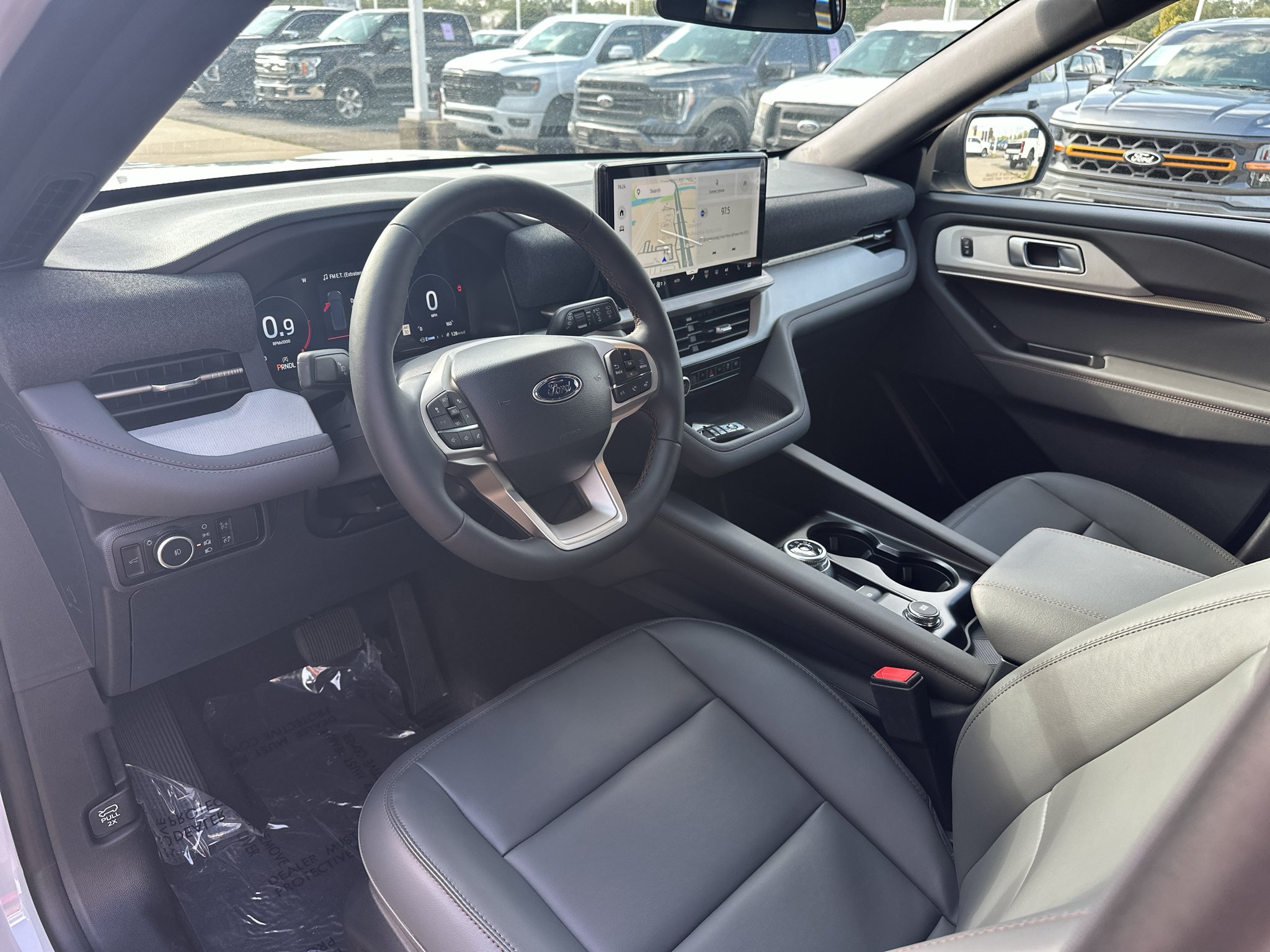 New 2027 Avalanche Gray Ford Active image 2