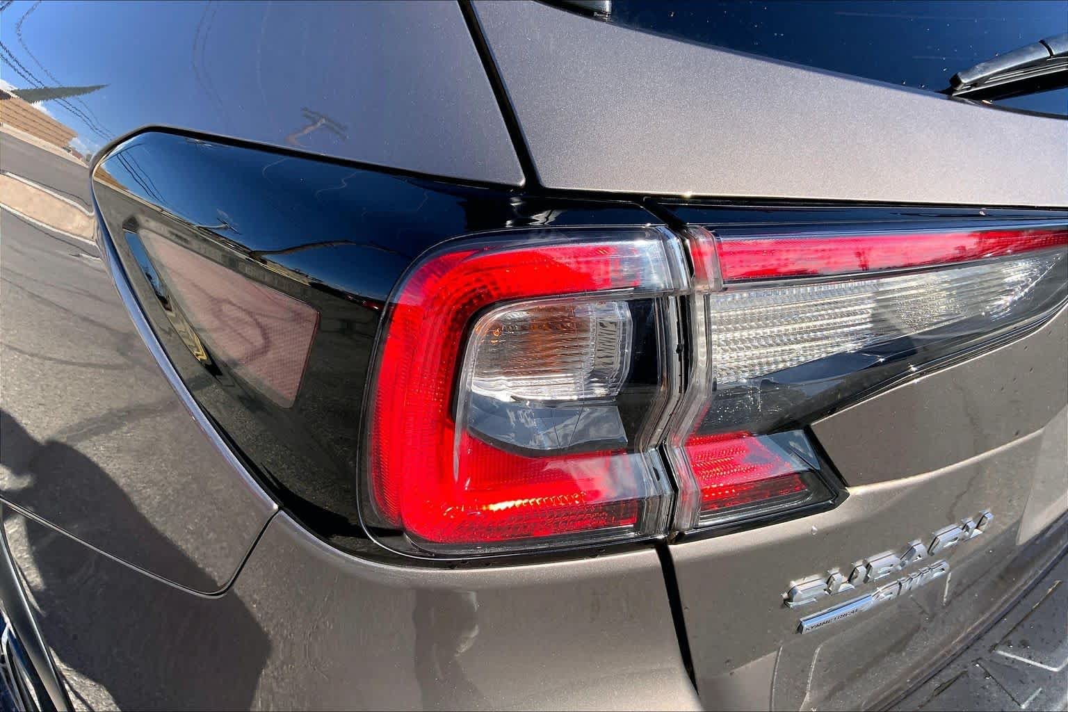 Used 2024 Brilliant Bronze Metallic Subaru Premium image 27
