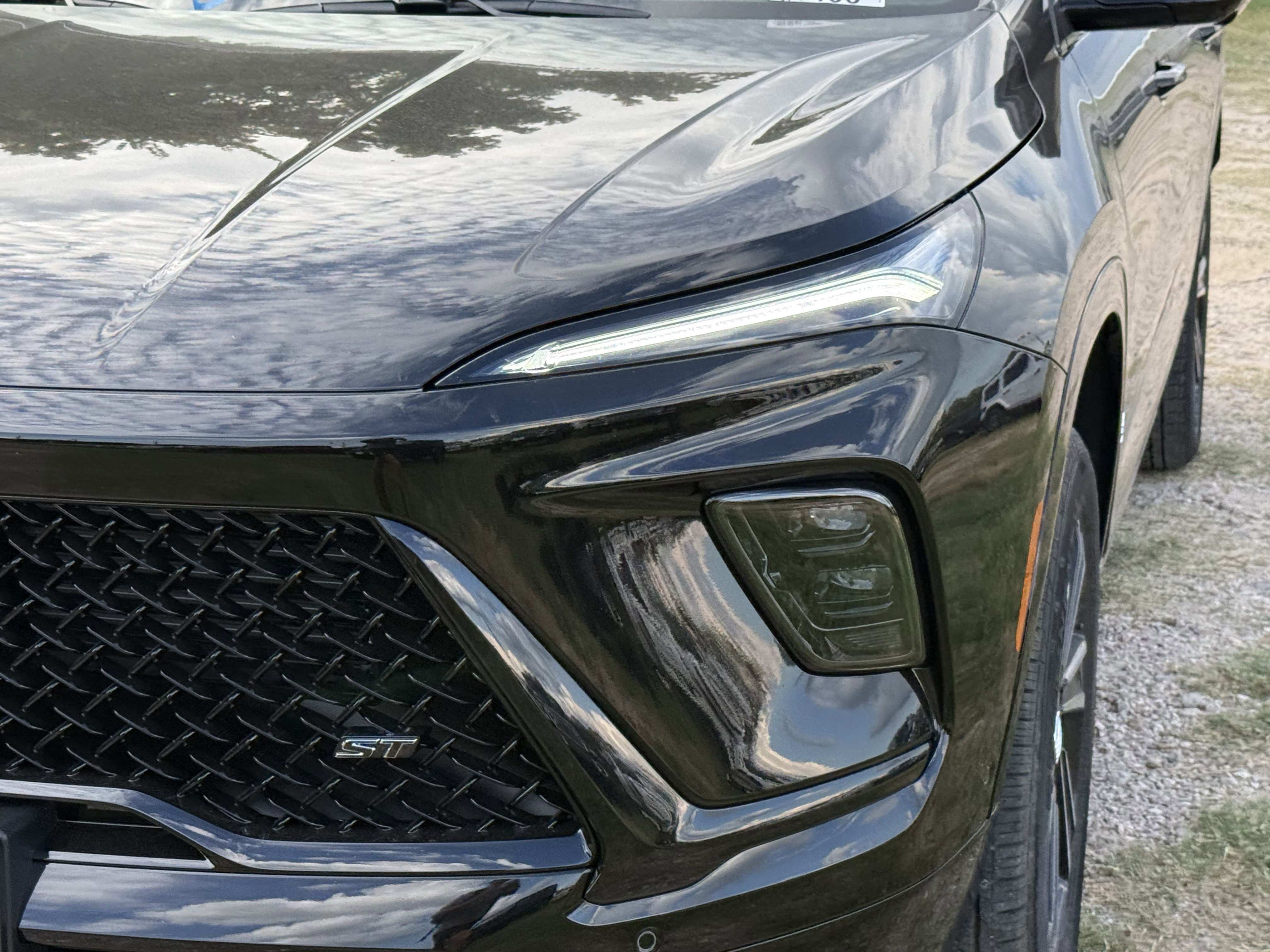 New 2026 Ebony Twilight Metallic Buick Sport Touring image 7