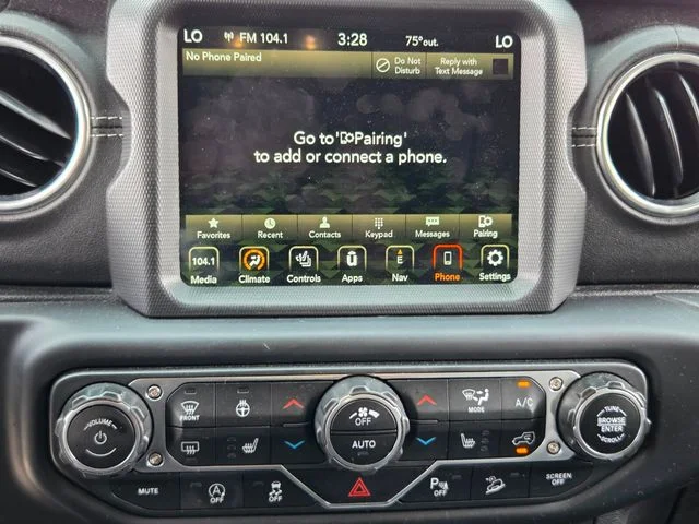 Used 2019 Black Jeep Unlimited Sahara image 17