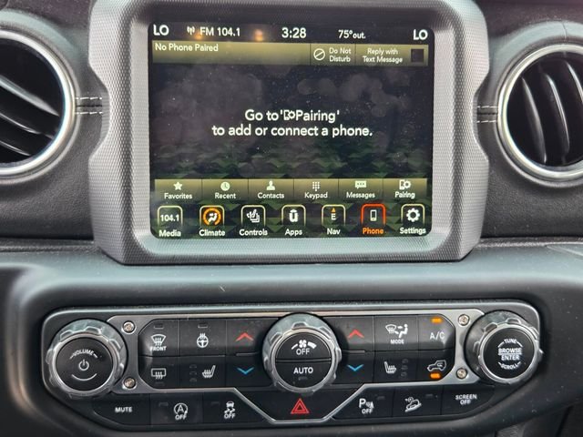 Used 2019 Black Jeep Unlimited Sahara image 17