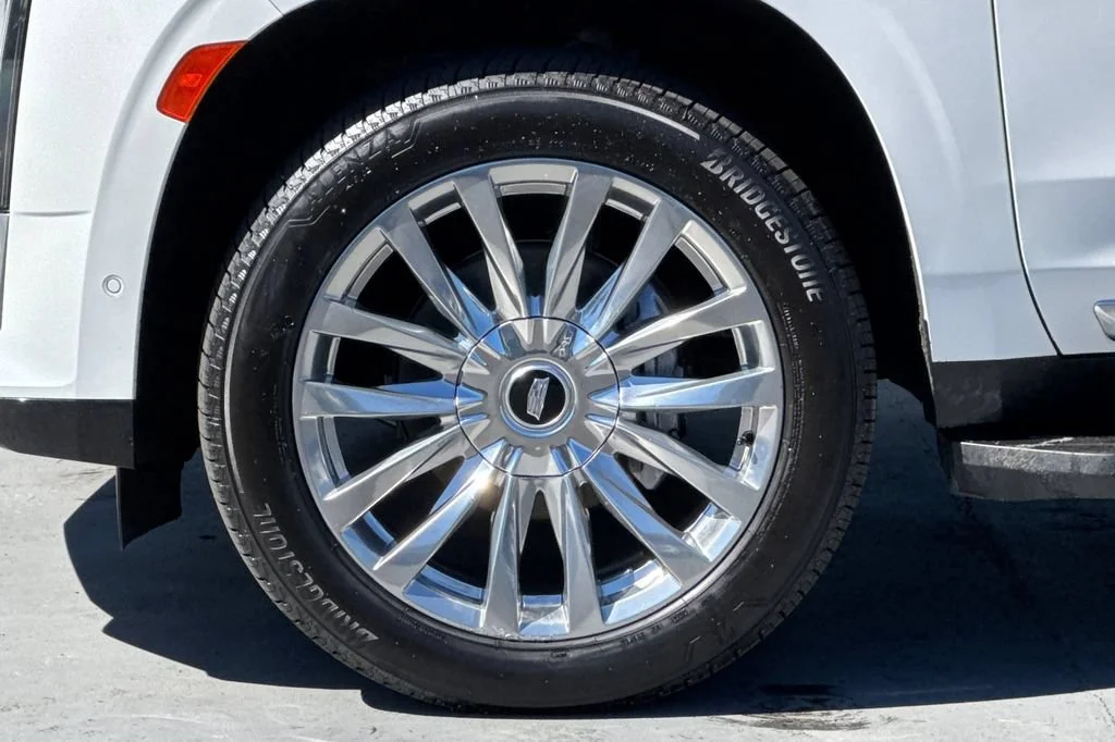 2023 Cadillac Escalade Premium Luxury - Photo 27